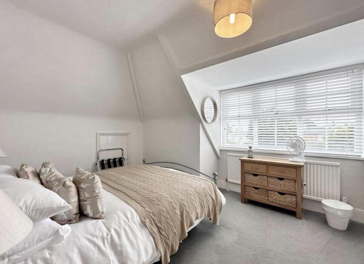 Beautiful 9 Bed Seaview Estate Villa Mundesley Dış mekan fotoğraf