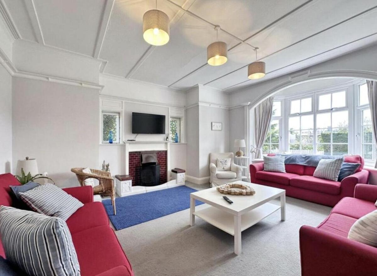 Beautiful 9 Bed Seaview Estate Villa Mundesley Dış mekan fotoğraf