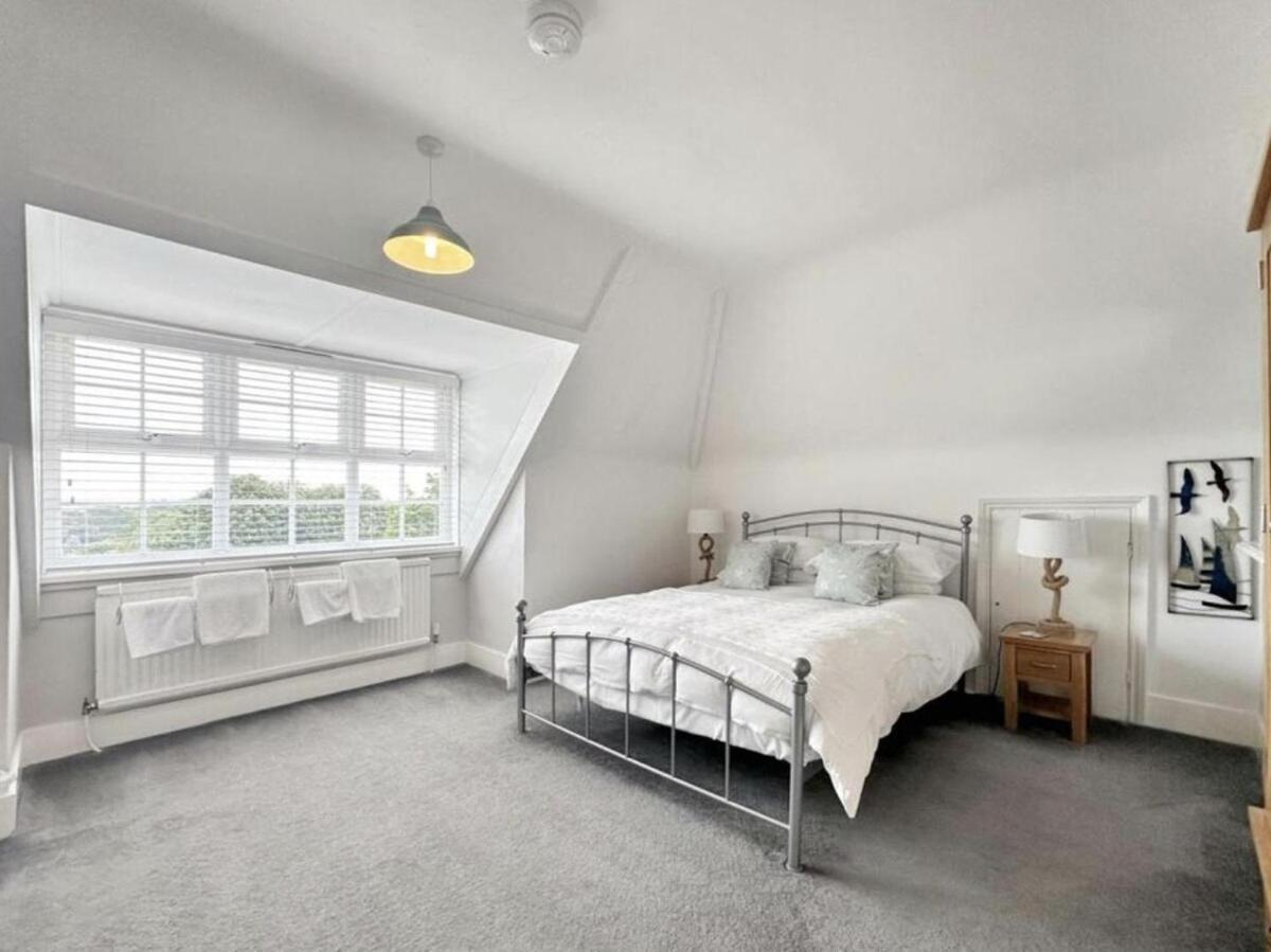 Beautiful 9 Bed Seaview Estate Villa Mundesley Dış mekan fotoğraf