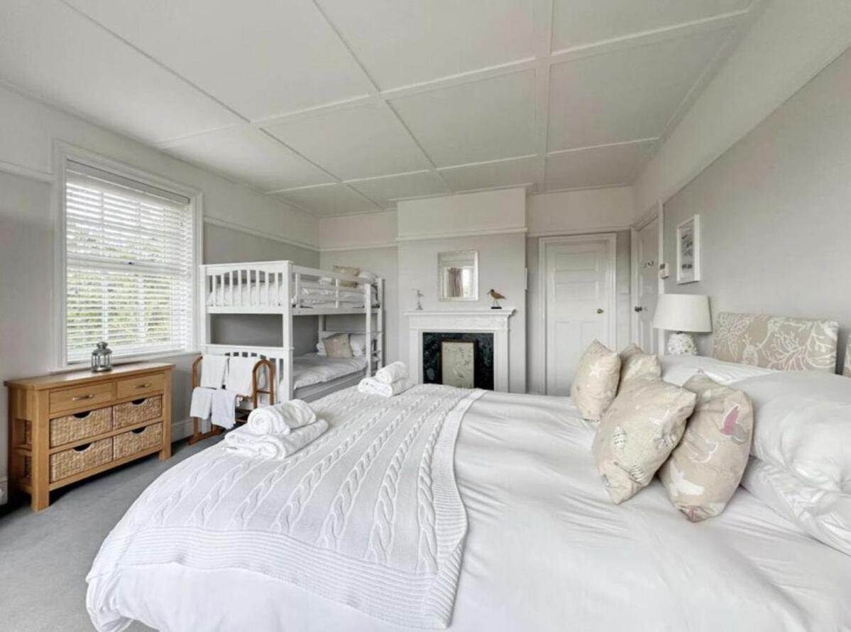 Beautiful 9 Bed Seaview Estate Villa Mundesley Dış mekan fotoğraf